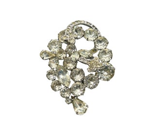 Signed EISENBERG Vintage Clear Rhinestones Pin Brooch Layered Silver Tone Metal