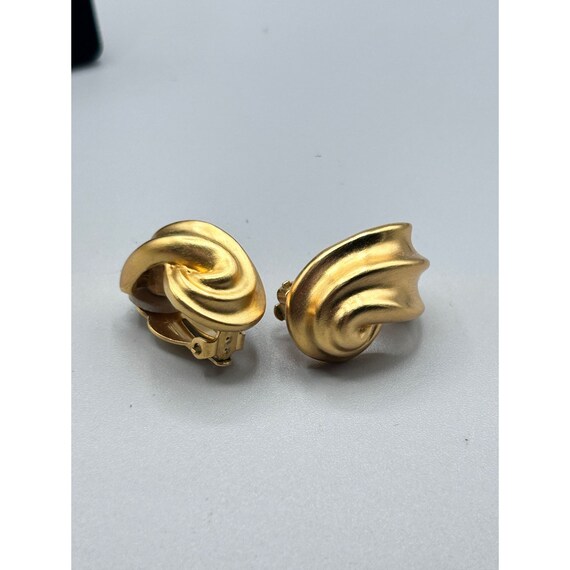 Signed AK Anne Klein Clip On Earrings Matte Gold … - image 3