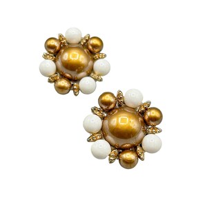 Vintage Gold & White Beaded Clip On Earrings Fun Beads Clusters Domed Flower