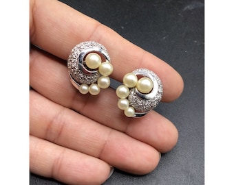 Trifari Pearls Earrings Clip On Textured Silver Tone Vintage Designer Jewelry