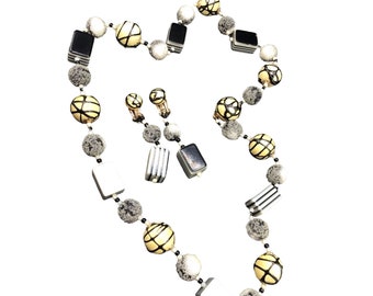 Sugared Jewelry Vintage Set Necklace & Earrings Beaded Strand Clip On Dangles