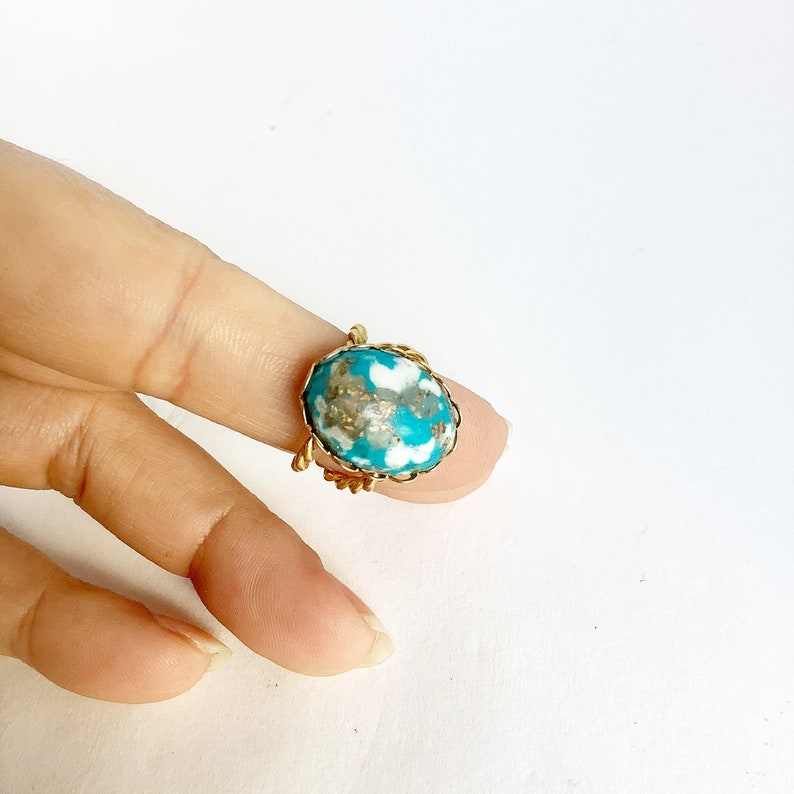 turquoise glass ring adjustable robin/'s egg cabochon turquoise glass filigree vintage costume ring adjustable size
