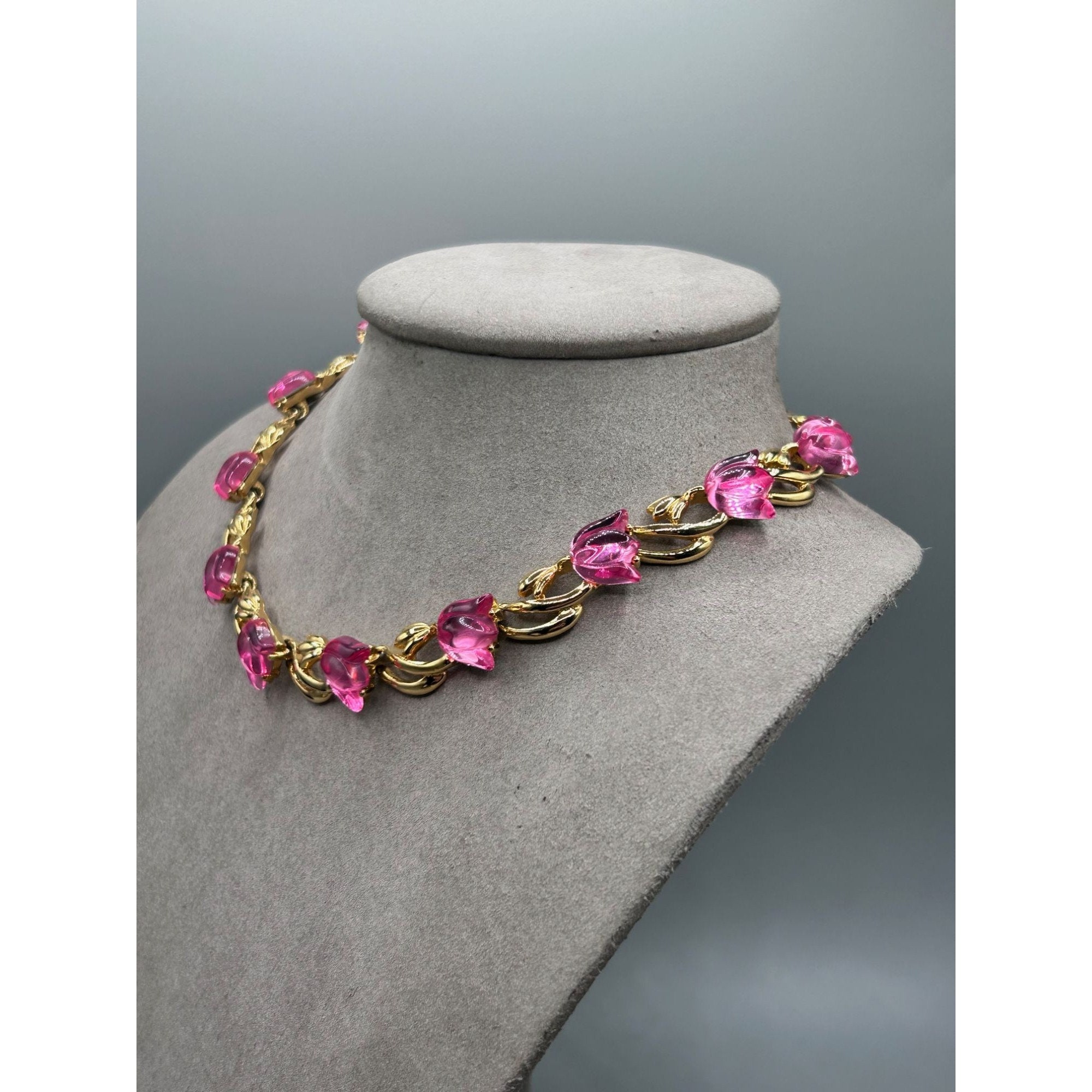 Trifari tm necklace deals