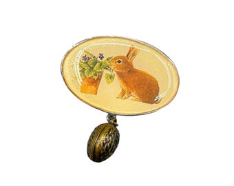 Marjolein Bastin 1999 Bunny Brooch Pin Dangling Charm Easter Spring Collectible