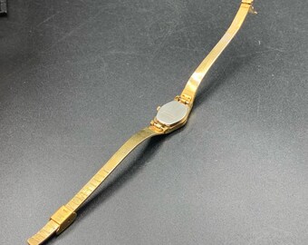 Vintage Dufonte Lucien Piccard Watch Gold Color Working  display picture 1