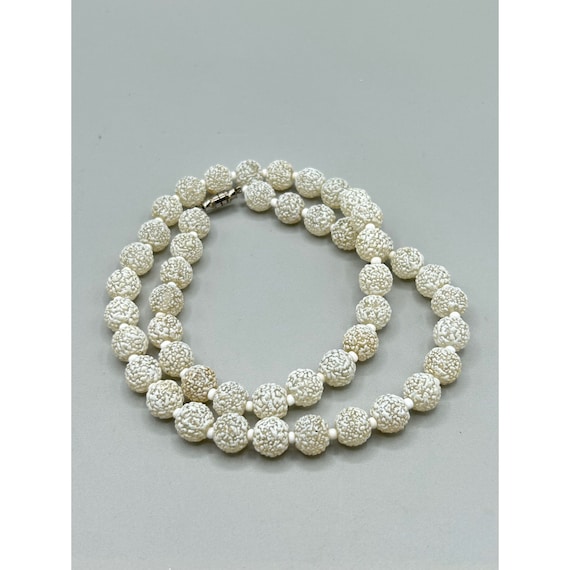 Vintage Glass Necklace White Speckled Round Glass 