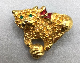 Kitty Cat with Yarn Pin Brooch Rhinestones Pave Gold Tone Animal Costume Jewelry