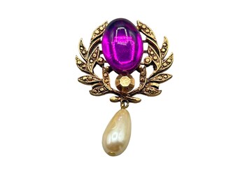 Fuchsia Purple Pin Brooch Pearl Drop Gold Tone 80s 90s Jewelry Acrylic Cabochon