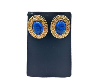 TRIFARI TM Blue Cabochon Earrings Elegant Oval Clip On Plastic Acrylic Stones