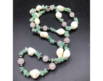 Semi Precious Stones Necklace with Pink Quartz Aventurine & Mother of Pearl