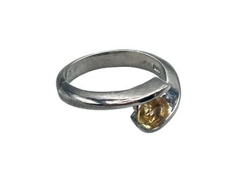 Sterling Silver And Citrine Stone Ring Size 8 Simple Dainty Solitaire Ring