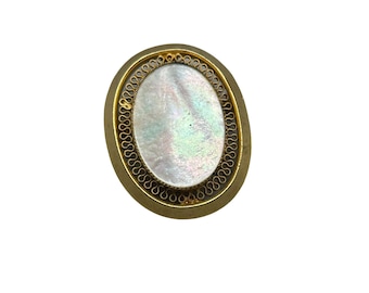Elegant MOP Mother of Pearl Pin Brooch Oval Setting Filigree Frame Vintage Pin