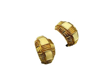 Vintage David Hill Clip On Earrings Gold Tone & Cream Woven Design