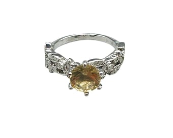 Costume Cocktail Ring Size 7 Yellow Glass Stone Silver Tone Metal