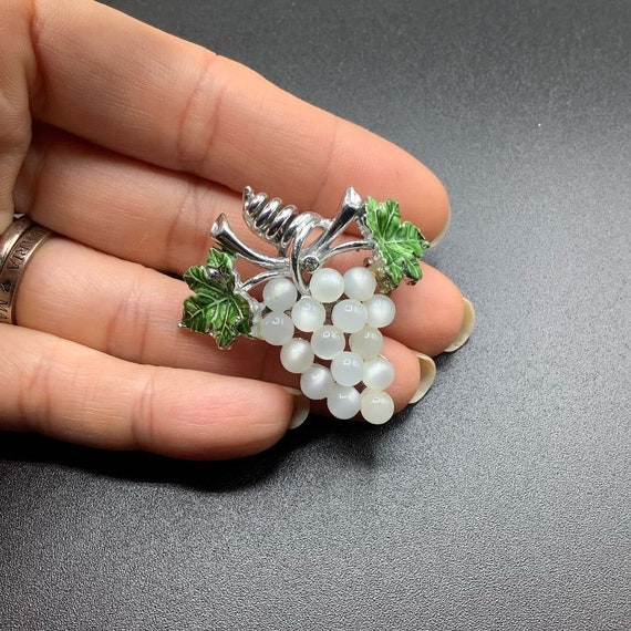 moonglow lucite grape pin brooch white grape with… - image 2