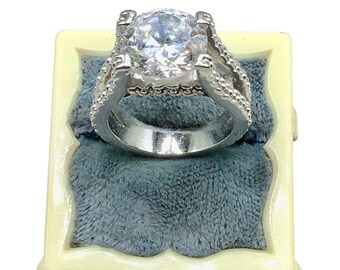 Costume Solitaire Statement Ring Size 8 Silver Tone with Large Fancy CZ Stone