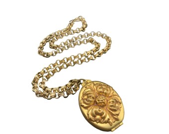 Vintage Repousse Locket Necklace Floral Oval Photo Holder Pendant Gold Tone