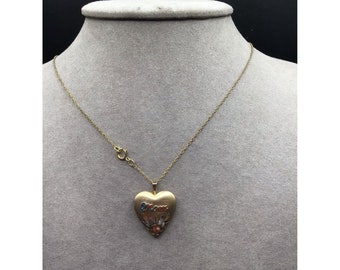 Gold Filled MOM Heart Locket Necklace Photo Holder Keepsake Romantic Mother Gift