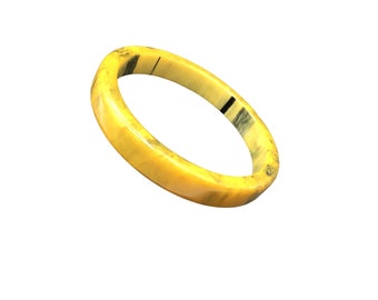 Unusual Color Bakelite Bangle Marbled Yellow Black Square Edge Bracelet