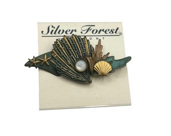 Vtg Seashells Pin Brooch Mother Of Pearl Cabochon New On Card by Silver Forrest