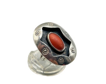 Vintage Native American Shadow Box Coral Ring Size 7 Sterling Silver Handcrafted