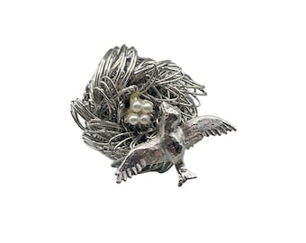Vintage Wire Art Pin Brooch Bird Nest with Faux Pearls Eggs Silver Tone Metal