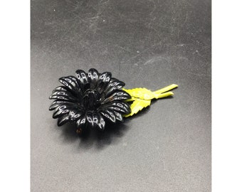 Vintage Flower Power Pin Brooch Black Petals with Stem Enameled 70s Daisy Pin