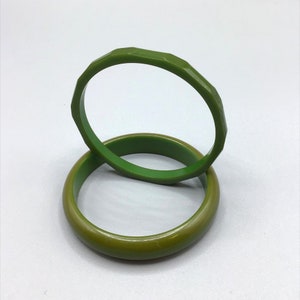Vintage Green Bakelite Bangles Pair Hand Carved Faceted Edges and Smooth Domed