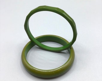 Vintage Green Bakelite Bangles Pair Hand Carved Faceted Edges and Smooth Domed