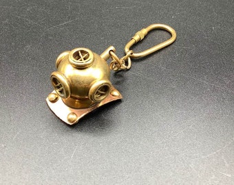 Solid brass diving helmet key ring key chain well made cool find
