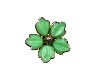 UNSIGNED TRIFARI Pin Brooch Green Flower Molded Glass Petal Bezel Set