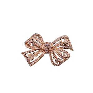 Broche de lazo rosa de KJL, broche de diamantes de imitación rosas de Kenneth Jay Lane, joyería de diseñador firmada