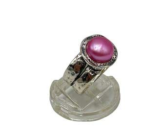 Didae Israel Sterling Silver Dyed Pink Pearl Ring Size 5 925 Hammered Design