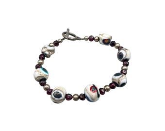 Handcrafted Art Glass Bracelet With Garnet Beads Sterling Silver Clasp 7" Long