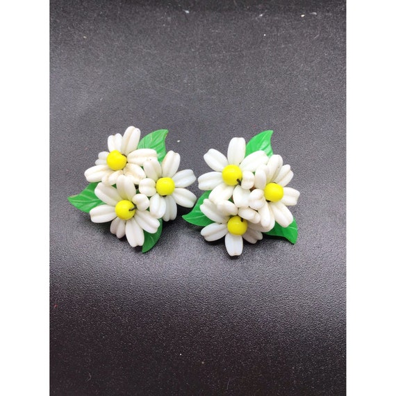 Glass Daisy Clip On Earrings West Germany White G… - image 2