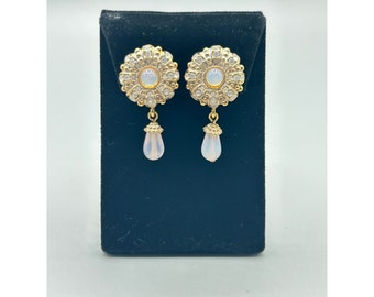 Clip On Dangles Earrings Opaline Rhinestones Gold Tone Fashion Classic Jewelry