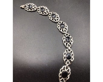 Reflection by Sarah Coventry Bracelet Silver Tone & Black Flat Cabochons Signed