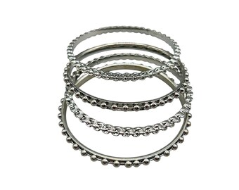 GRAZIANO Set Of 4  Bangle Bracelets SIlver Tome Chain Ball Chain Design