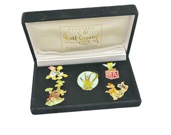 Walt Disney Classics Collection Boxed 5 Pin Set Sculpture Series New in Box