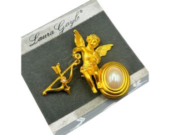 LAURA GAYLE Cupid Angel With Arrow Pin Brooch Gold Tone And Pearl Cabochon New On Card