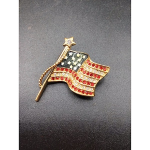 American Flag Pin Patriotic Red White Blue USA Flag Enamel & Rhinestones Brooch