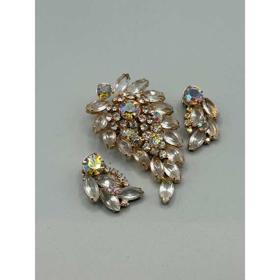 Vintage Rhinestones Brooch & Clip On Earrings Set… - image 4