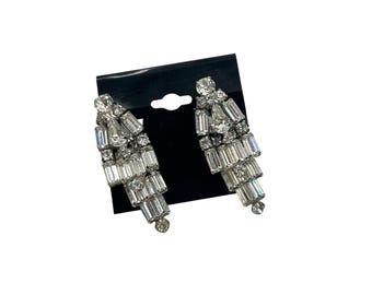 Rhinestone Drop Cluster Clip On Earrings Silver Tone Clear Rhinestones Earrings