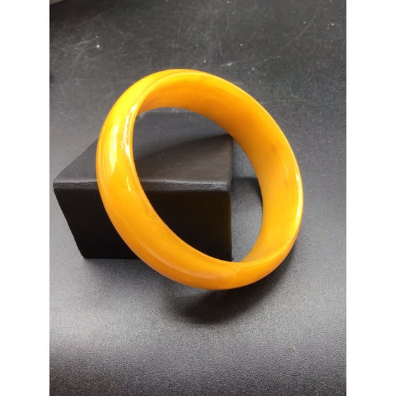 Bakelite 2024 plastic jewelry