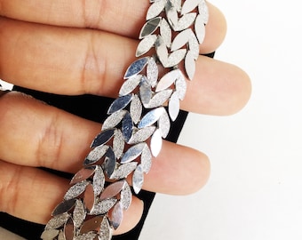 vintage bracelet silver tone wide textured leaves motif chain bracelet numbered