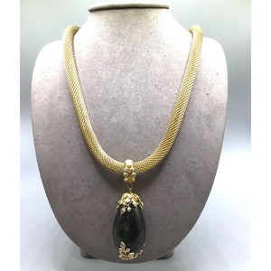 Vintage Bakelite Egg Necklace Dark Green Pendant Gold Tone Statement Mesh Chain