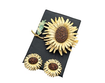 Vintage BSK Daisy Pin Brooch and Earrings Set Enamel Sunflowers and Rhinestones