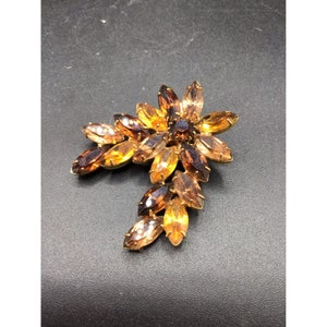 Vintage Rhinestones Pin Brooch Topaz Color Flower Marquise All Prong Set Stones