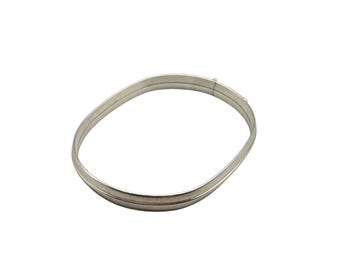 Sterling Silver Bangle Bracelet Vintage Oval Shaped Silver 925 Sleek Simple Bracelet