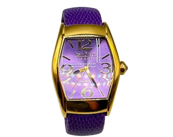 Vintage (c 1995) JOAN RIVERS Classic Collection Women's Cuff Bracelet Quartz Watch Faux Lizard Skin Leather Band